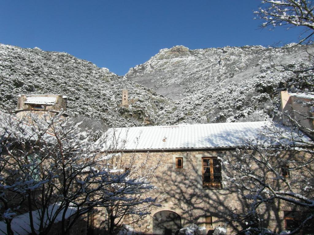 Chateau De Colombieres Sur Orb Bagian luar foto