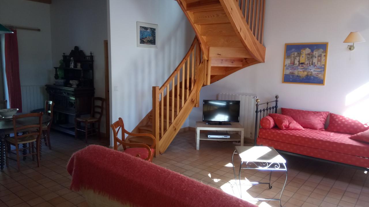 Chateau De Colombieres Sur Orb Bagian luar foto