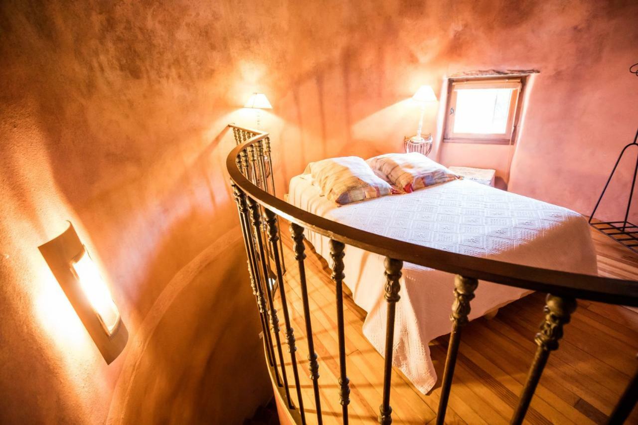 Chateau De Colombieres Sur Orb Bagian luar foto